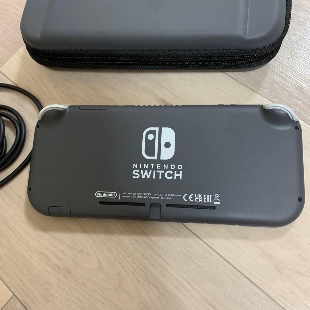 nintendo switch lite本体 充電アダプター 専用ケース付き