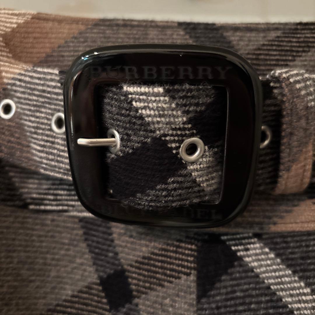 Burberry BLUELABELチェック柄 フレアスカート
