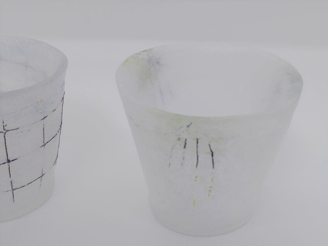 ガラス作家：能登朝奈　パート・ド・ヴェール　フリーカップ2個
