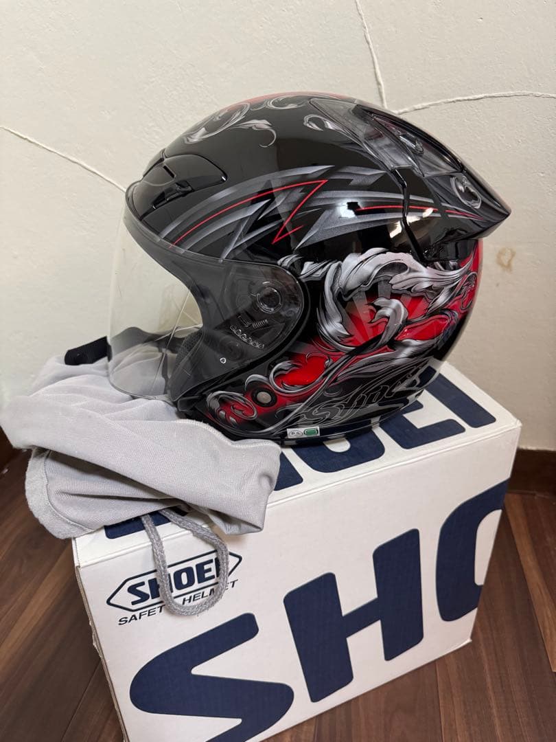 SHOEI フルフェイスヘルメット 黒赤