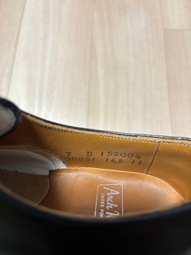 Arch Kerry 黒 レザー ドレスシューズ キャップトゥ 30851