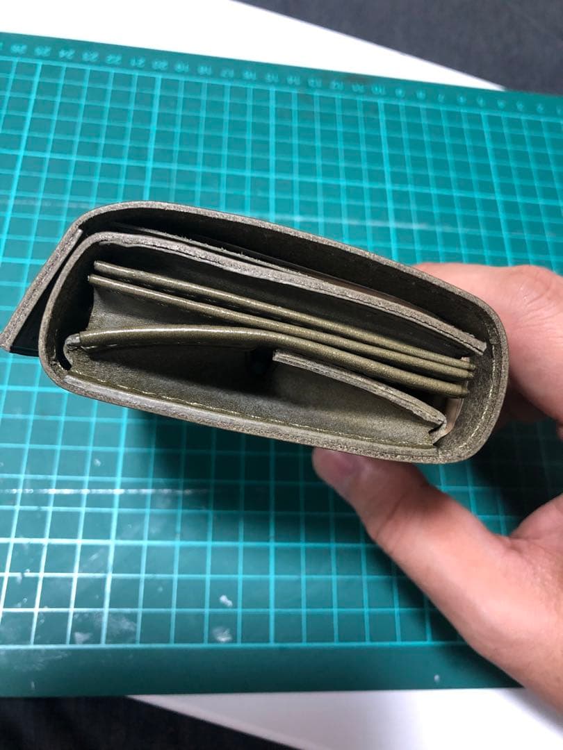 いち　エムピウ　ミッレフォッリエ　同型　財布