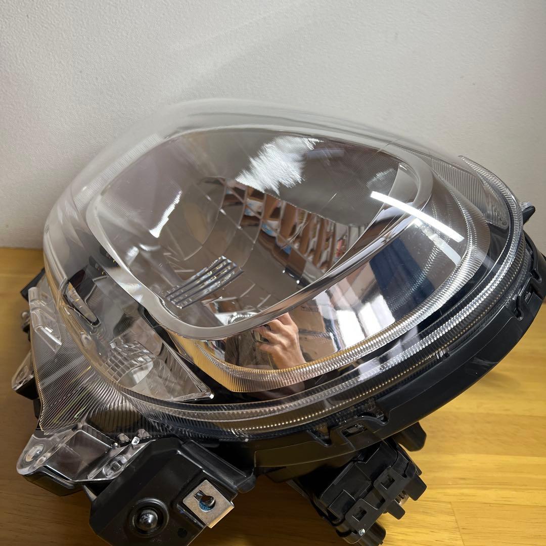 SUZUKI アルト HA37S 左ヘッドライト