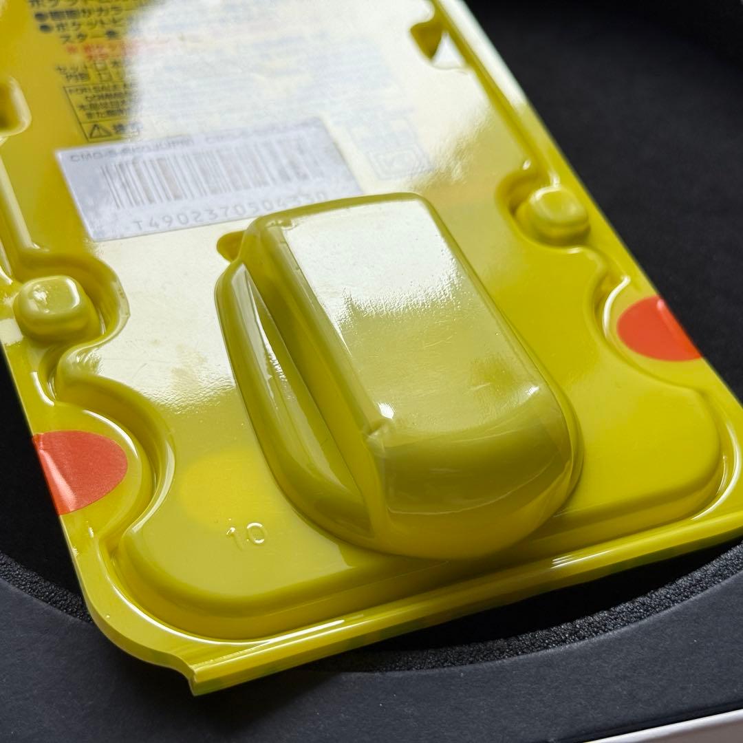 新品未開封 任天堂ポケットピカチュウ！カラー　金・銀といっしょ！万歩計