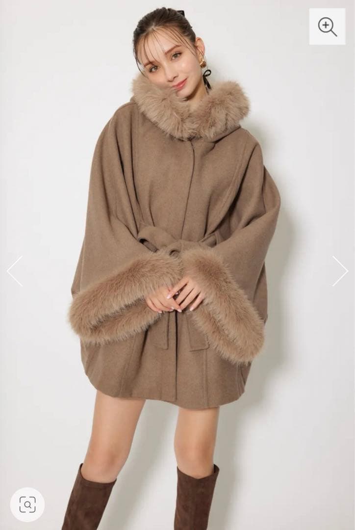 リエンダ　新品タグ付　ウールMIXフードポンチョコート　Sサイズ