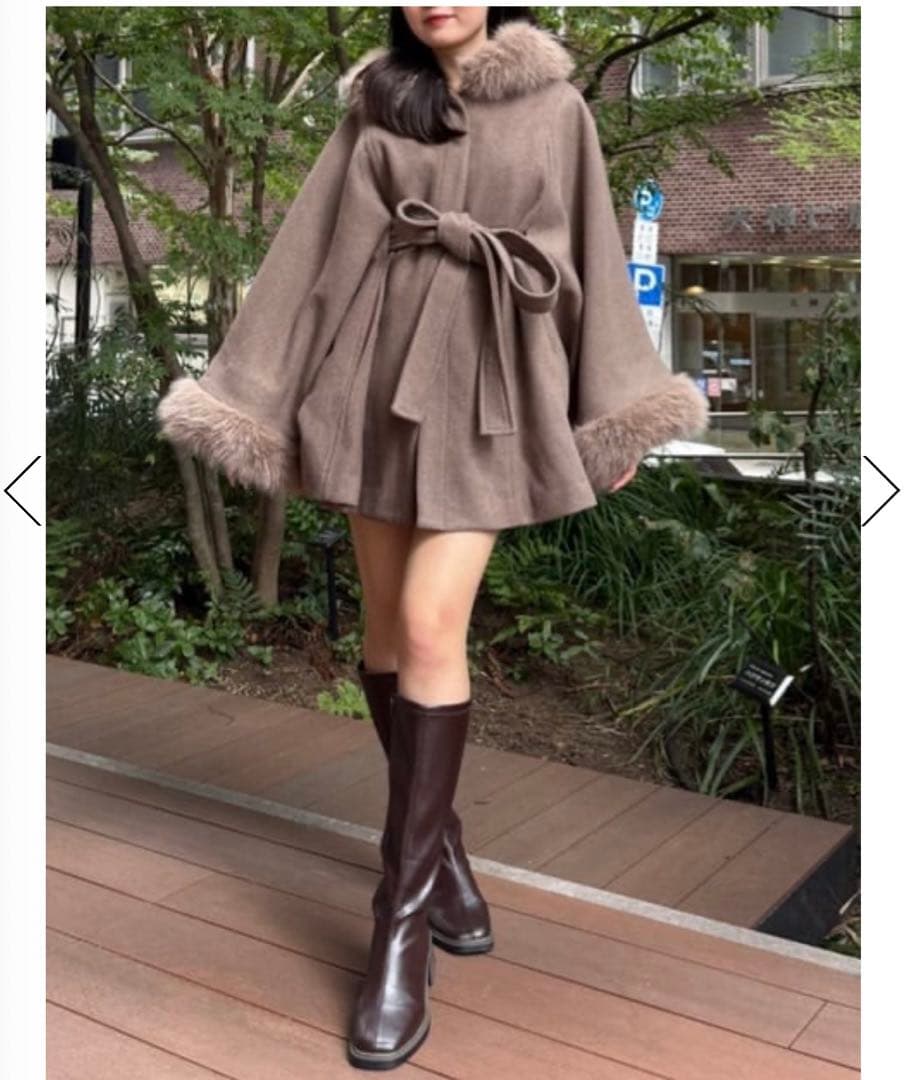 リエンダ　新品タグ付　ウールMIXフードポンチョコート　Sサイズ