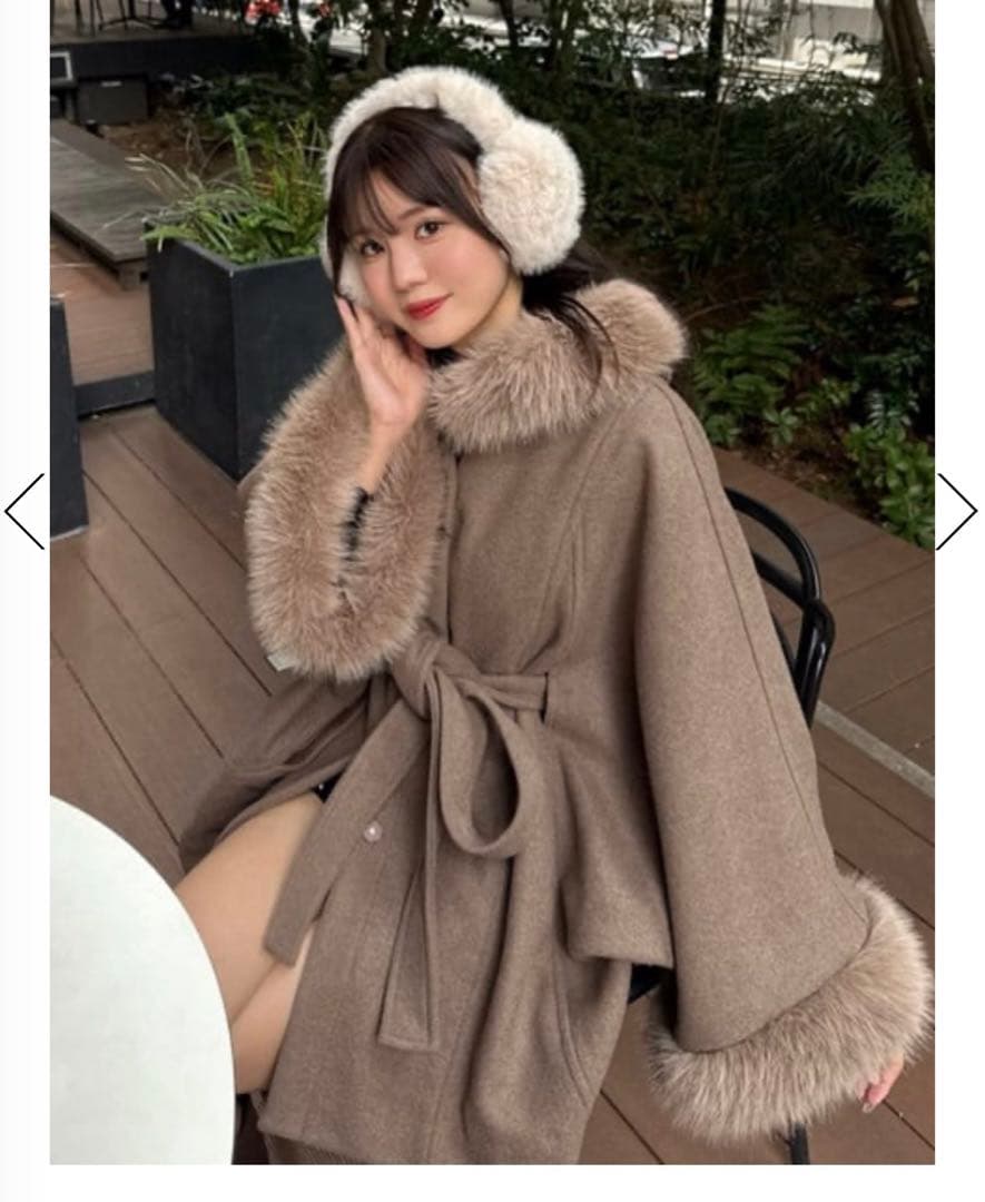 リエンダ　新品タグ付　ウールMIXフードポンチョコート　Sサイズ