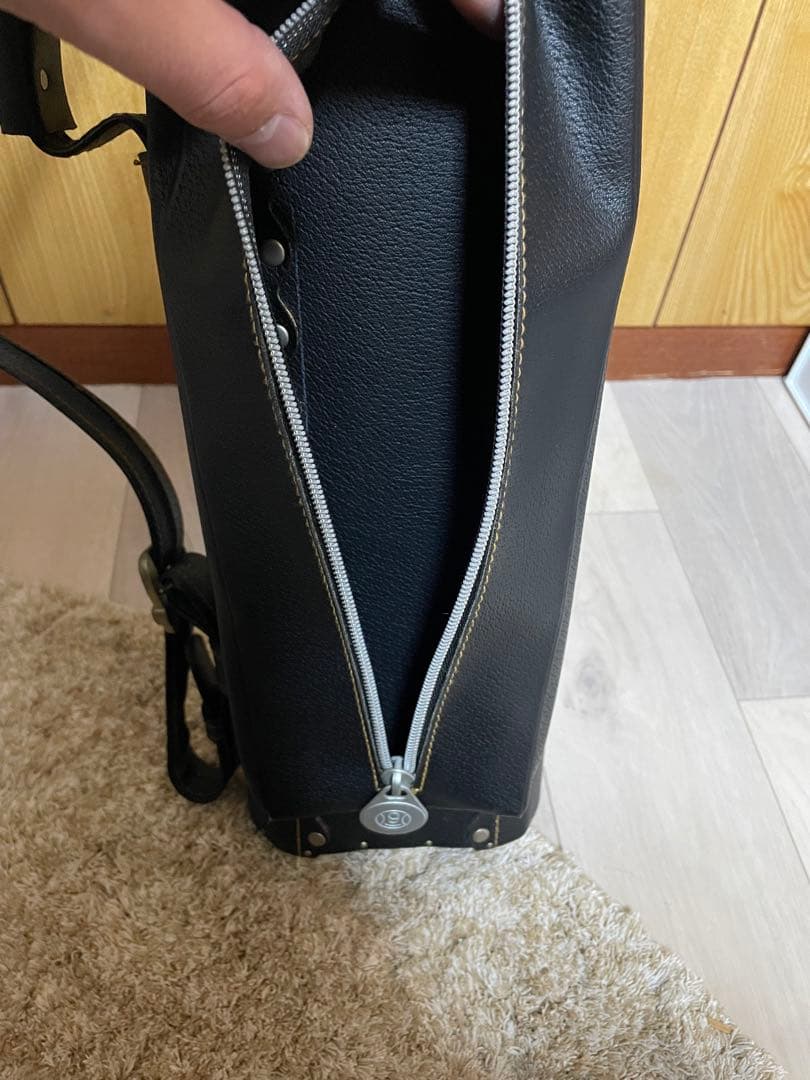 【中古品】ビリヤード キューケース (2B4S) レザー製