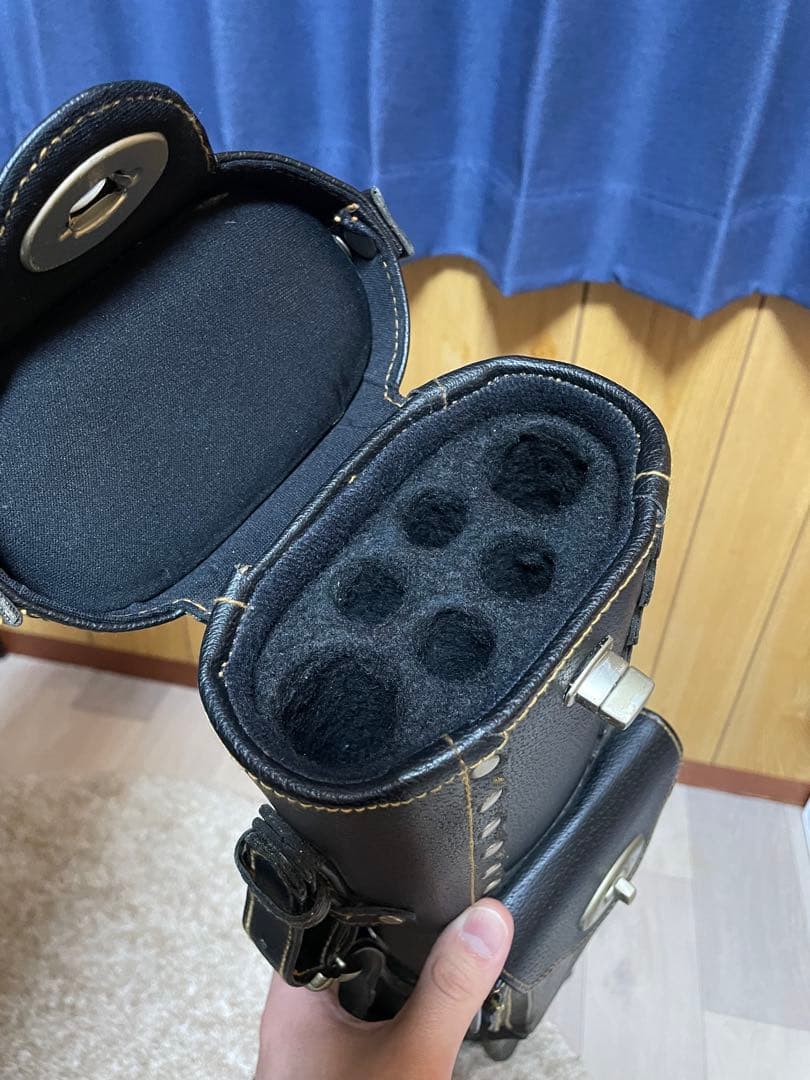 【中古品】ビリヤード キューケース (2B4S) レザー製