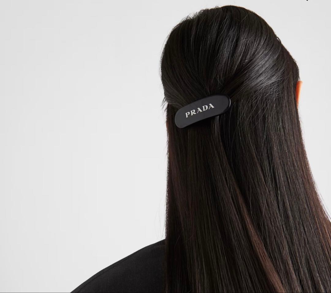 PRADA バレッタ　ブラック