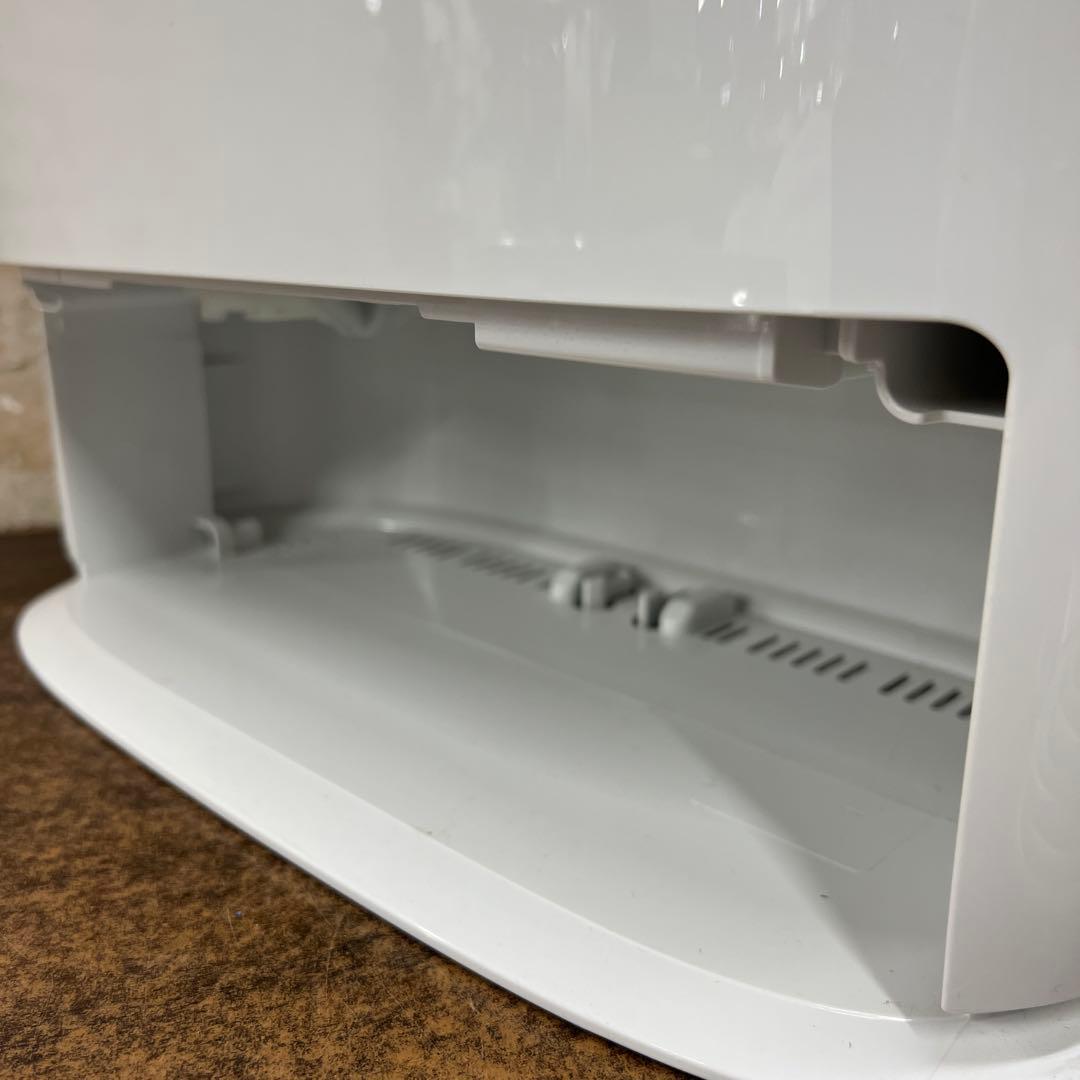 【used】 Panasonic 衣類乾燥除湿機 F-YZR60 2018年製