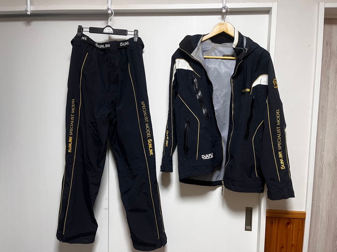SUNLINE フィッシングスーツ SPECIALIST MODEL ブラック