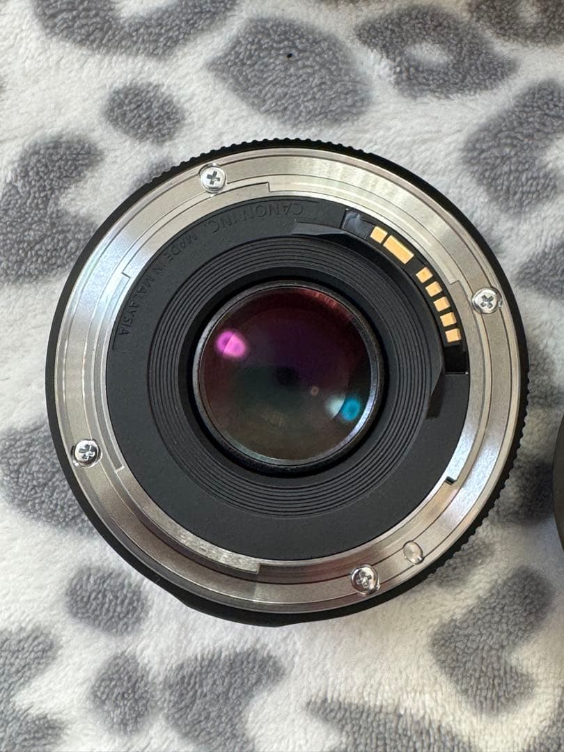 ​美品 Canon EF 50mm F1.8 STM 単焦点レンズ