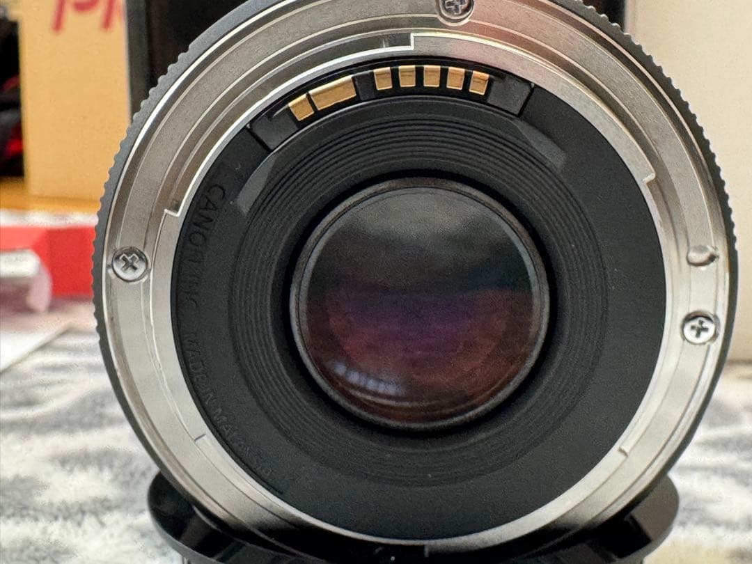 ​美品 Canon EF 50mm F1.8 STM 単焦点レンズ