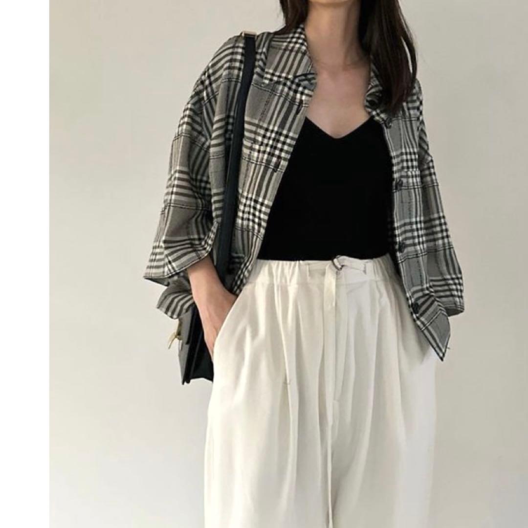 未使用タグ付き　CLANE クラネ　ベルテッドルーズストレートパンツ 1