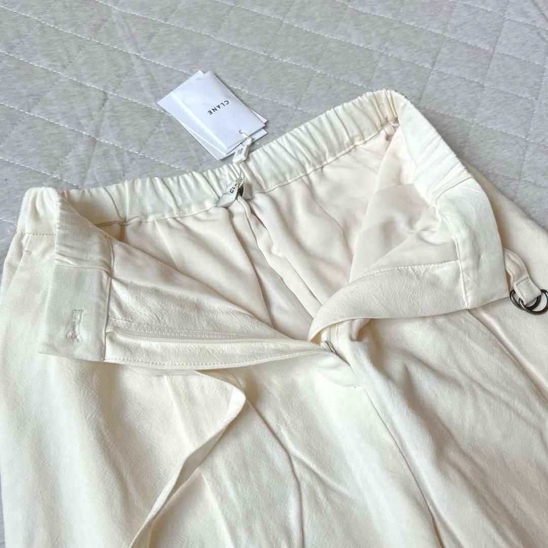未使用タグ付き　CLANE クラネ　ベルテッドルーズストレートパンツ 1