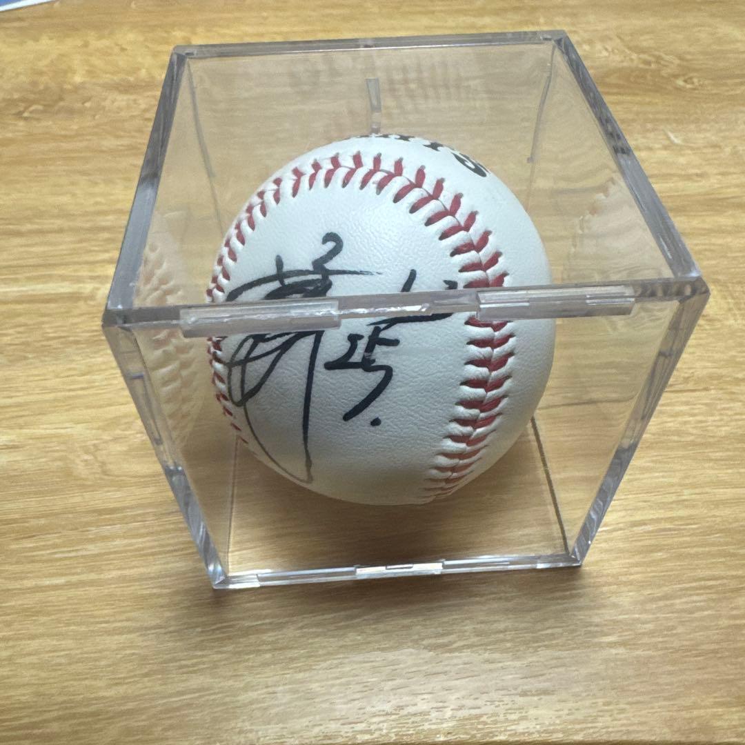 岡本選手直筆/GIANTS サイン入り野球 透明ケース付き