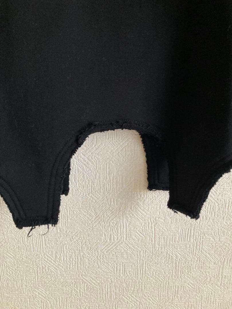 新品未使用メルトザレディジッパー付きオーバーサイズスウェット ブラックF冬限定