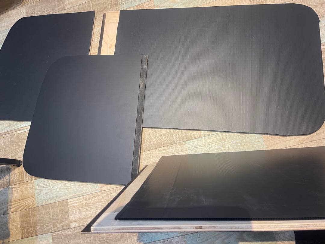 ハイエース200系／スーパーGL専用　ウィンドウパネル 左右リアパネル 車用