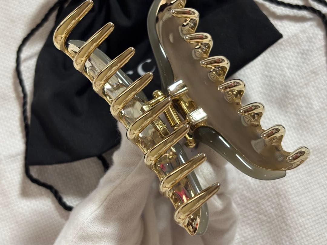 【極美品】Lサイズ acca クリップ　ヘアクリップ コラーナ　ラインストーン