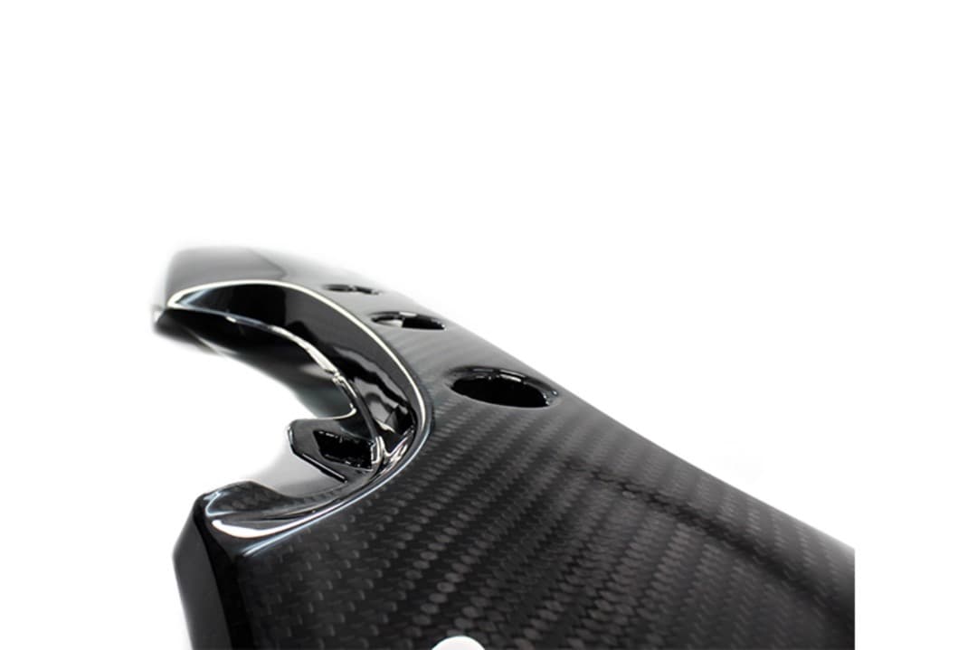 【KOSHI】Abarth Fiat 500 カーボンダッシュパネル RHD