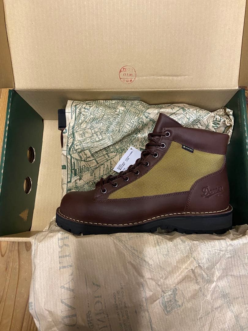 新品・未使用 DANNER FIELDダナーフィールド ブラウン 26.0㎝