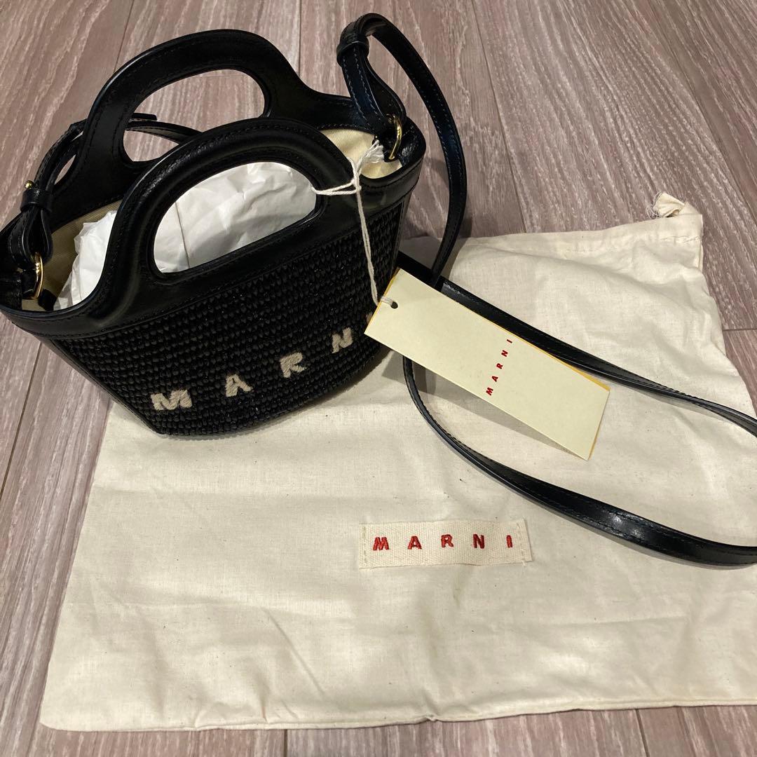 美品MARNI TROPICALIA MICRO バッグ　ブラック