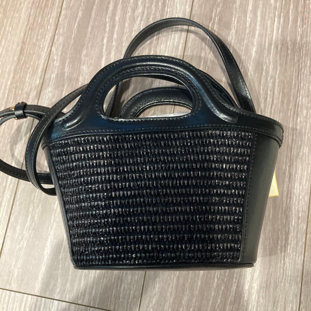 美品MARNI TROPICALIA MICRO バッグ　ブラック