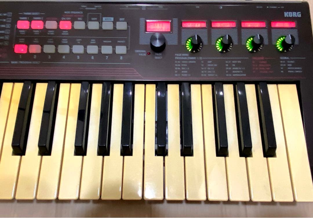 KORG R3 バーチャルアナログシンセサイザー コルグ