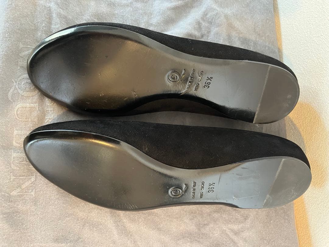 【未使用】ALEXANDER MCQUEEN 定価10万円　黒　フラットシューズ