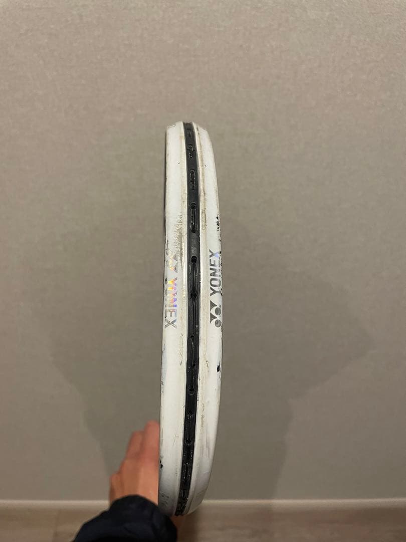 YONEX Fレーザー9V