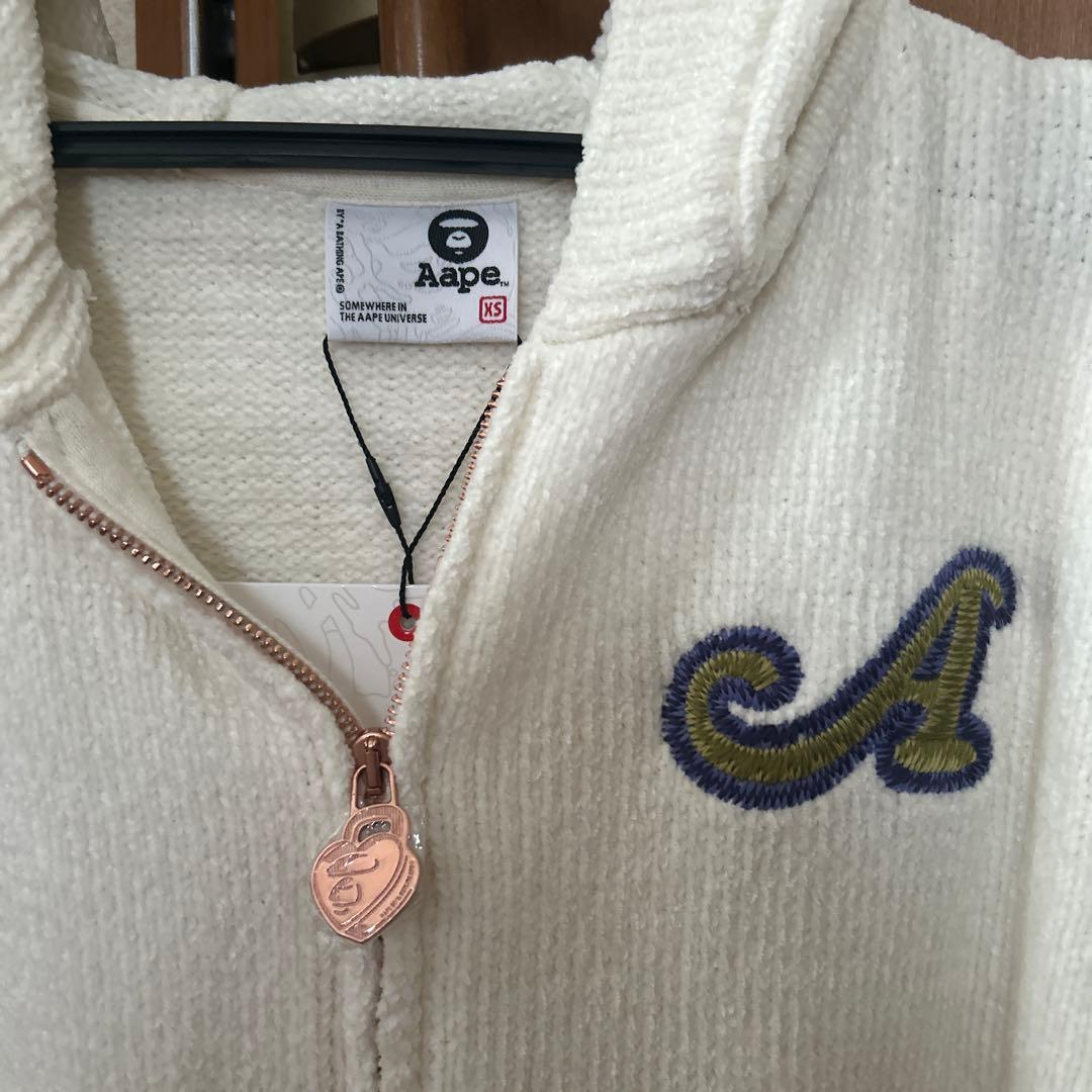 Aape 白フーディー(モール地)