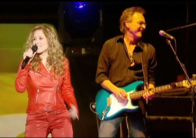 ララ・ファビアン素敵な魅力ライヴDVD-6P[Toutes les fem