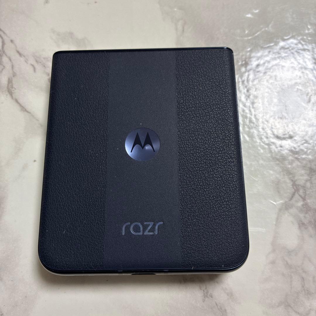 スマートフォン本体 Motorola razr 50 ultra