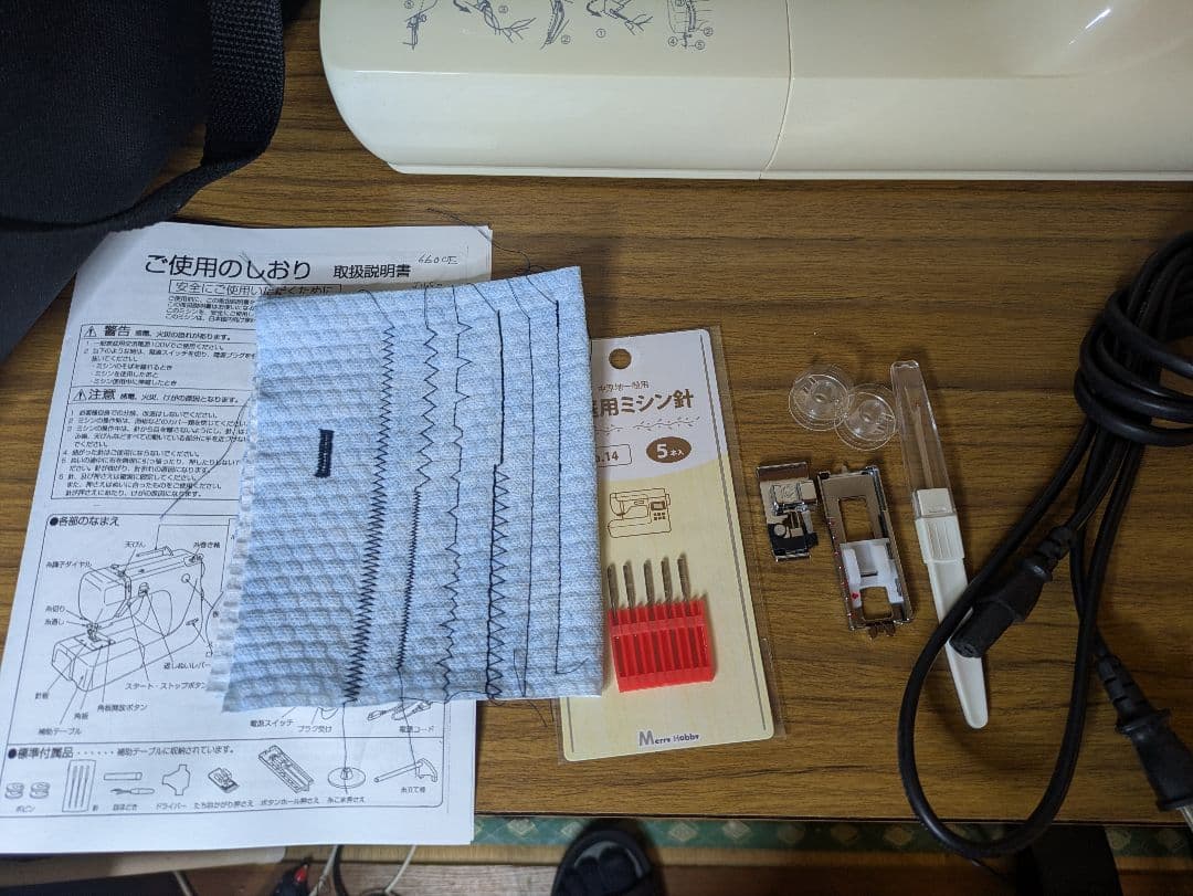 ☆おまけ付き☆ジャノメ小型電子ミシン☆分解整備調整済み☆信頼性抜群☆660型