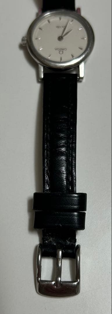 B*h様 OMEGA De Ville レザーベルト 時計　不動品