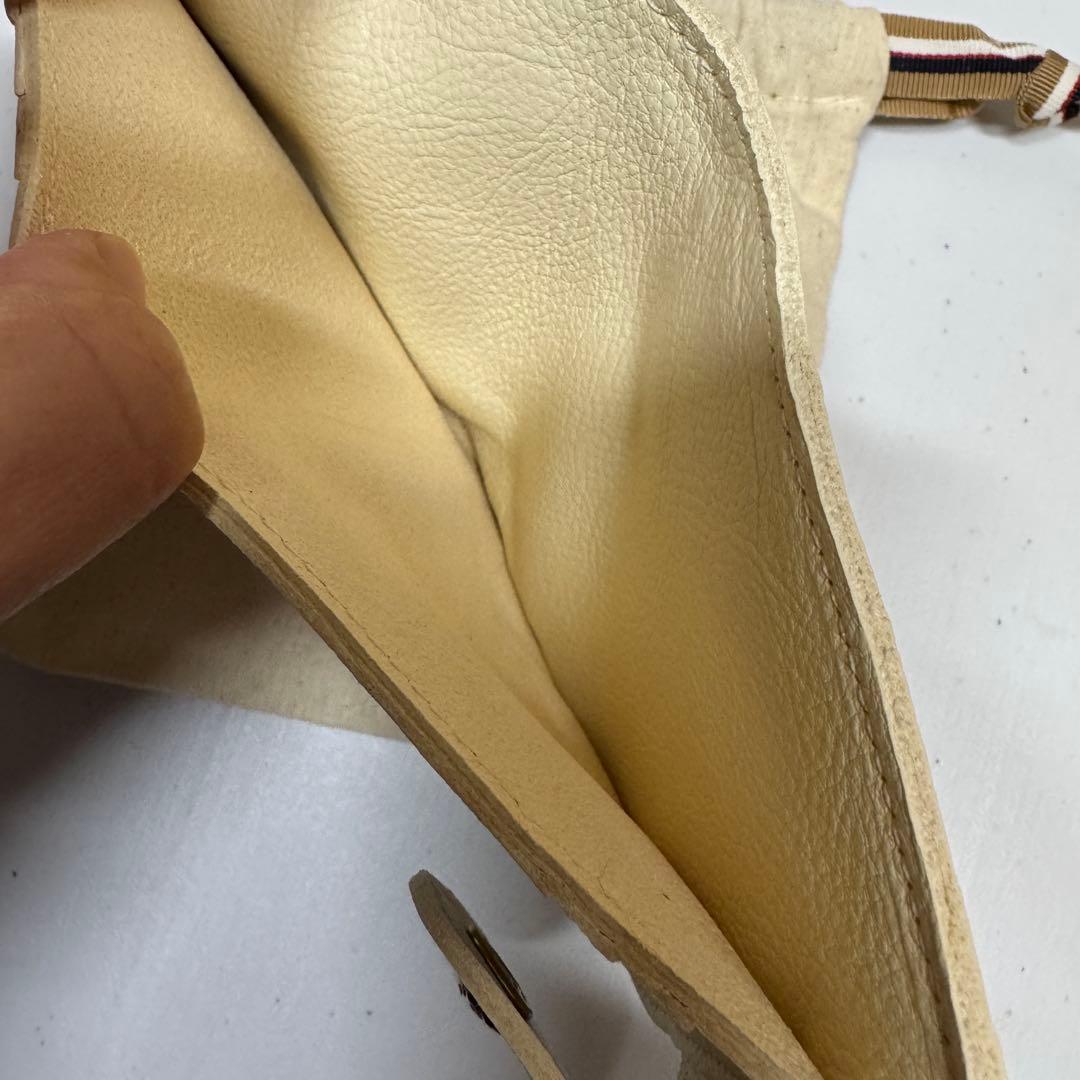 新品 イルビゾンテ 本革 ラウンド ウォレット 財布 L字 ホワイトミルク