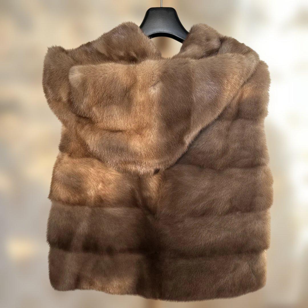 ミンク　フーディー