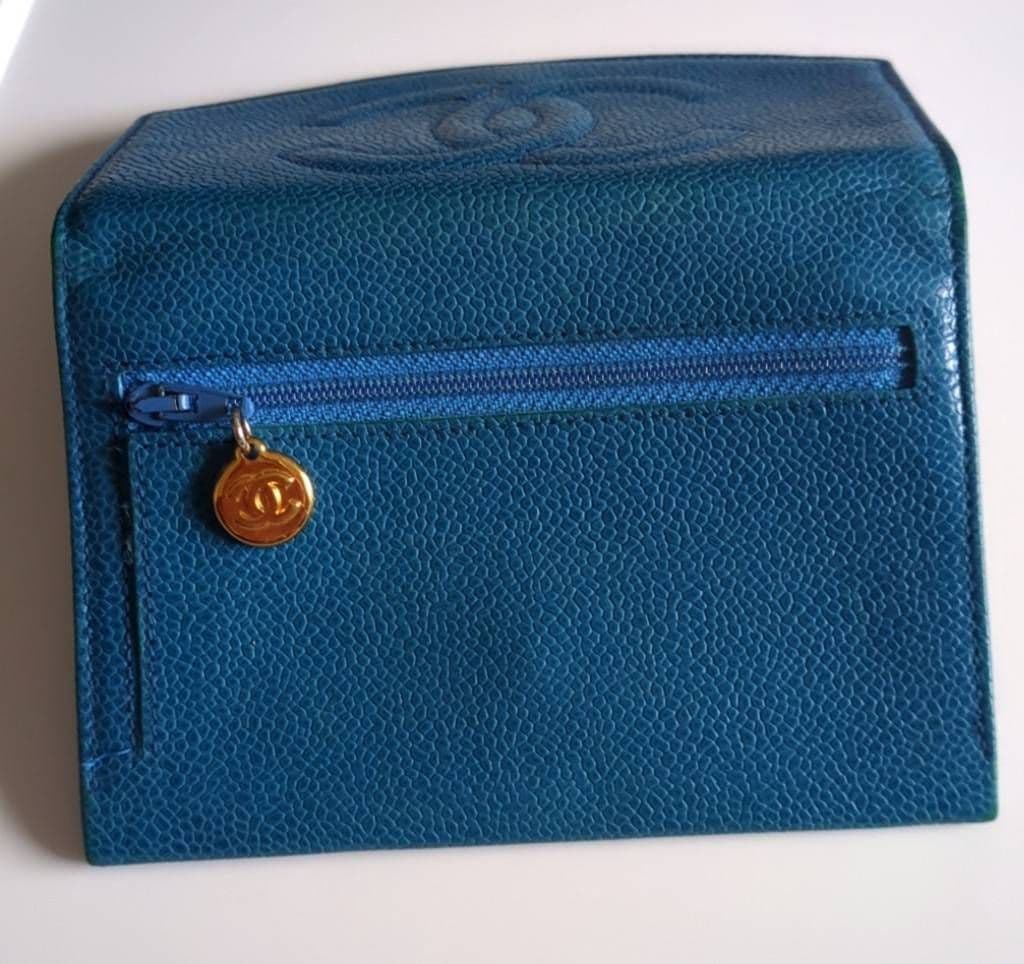 【ぴっぷ】CHANEL 青 レザー 財布