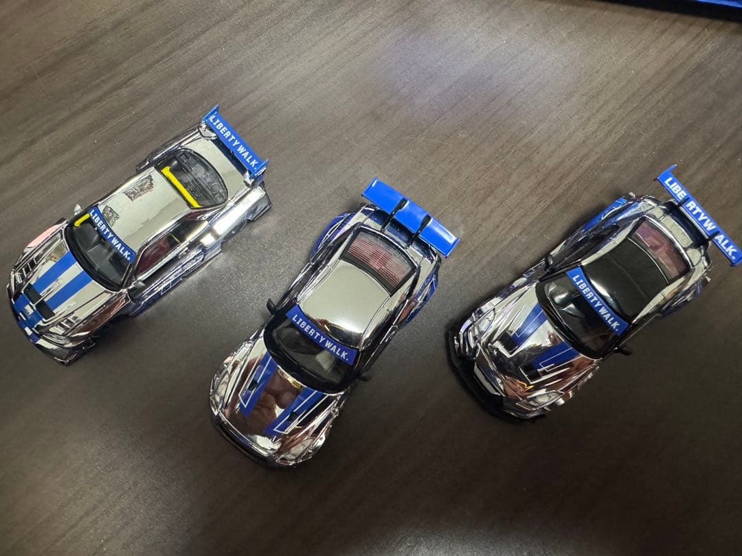 B*S様 MINI GT リバティウォーク 東京オートサロン2026 限定 3台