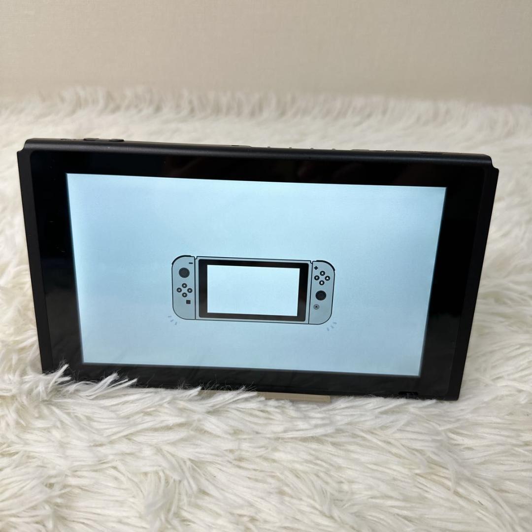 Nintendo Switch ストア限定版カラーカスタマイズ レッド＆ブルー