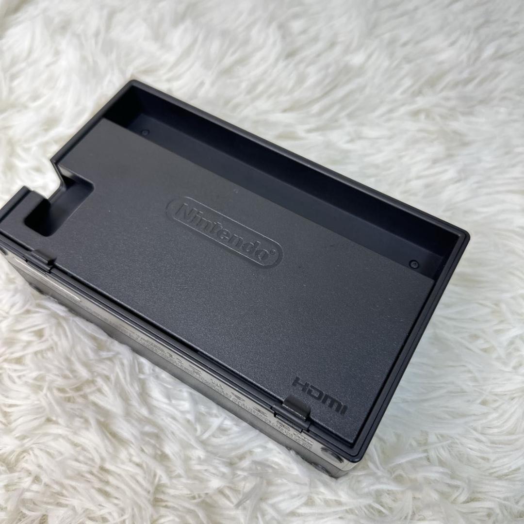 Nintendo Switch ストア限定版カラーカスタマイズ レッド＆ブルー