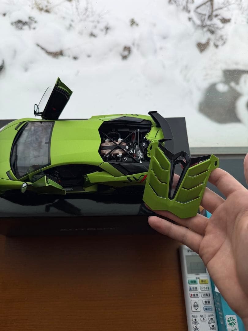 ミニカー Autoart Lamborghini Aventador SVJ 1/18