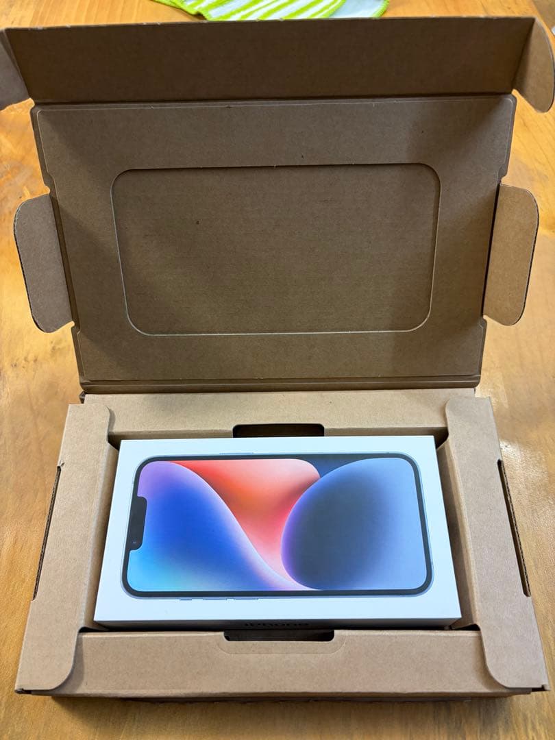 【美品】Apple iPhone 14 128GB SIMフリー 本体