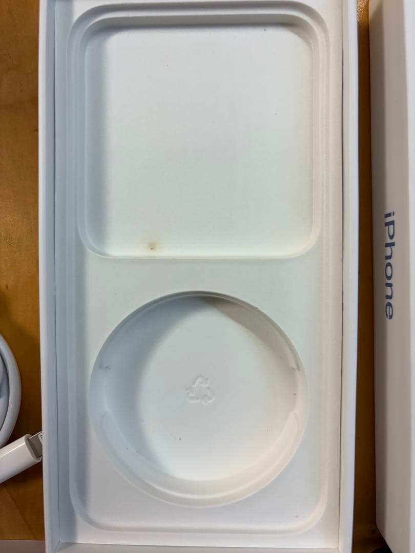【美品】Apple iPhone 14 128GB SIMフリー 本体
