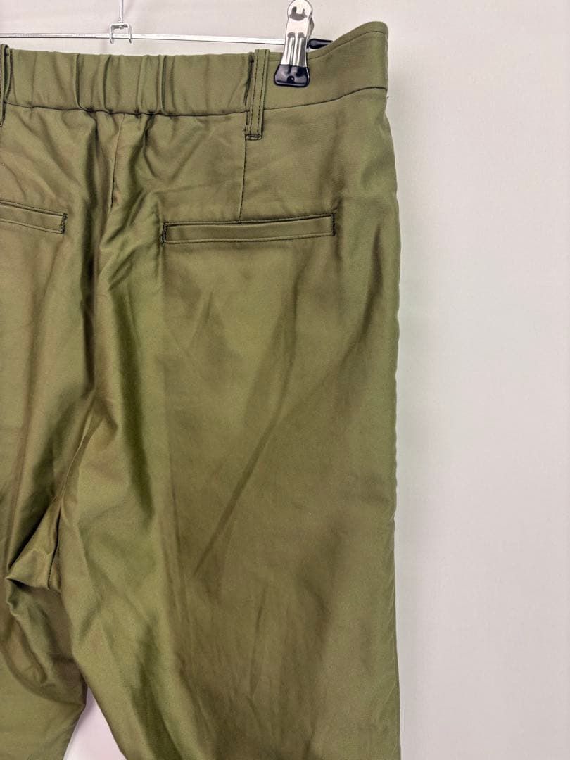E by éclat イーバイエクラ ベイカーパンツ カーキ サイズ40 11号