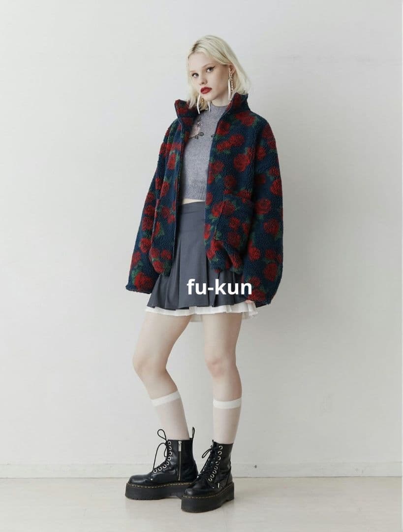 【新品・未開封】 jouetie ジュエティ パターンボアジャケット ネイビー