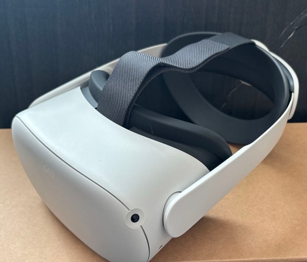 【大容量256GB 備品完備美品】 Quest 2 おまけ付き