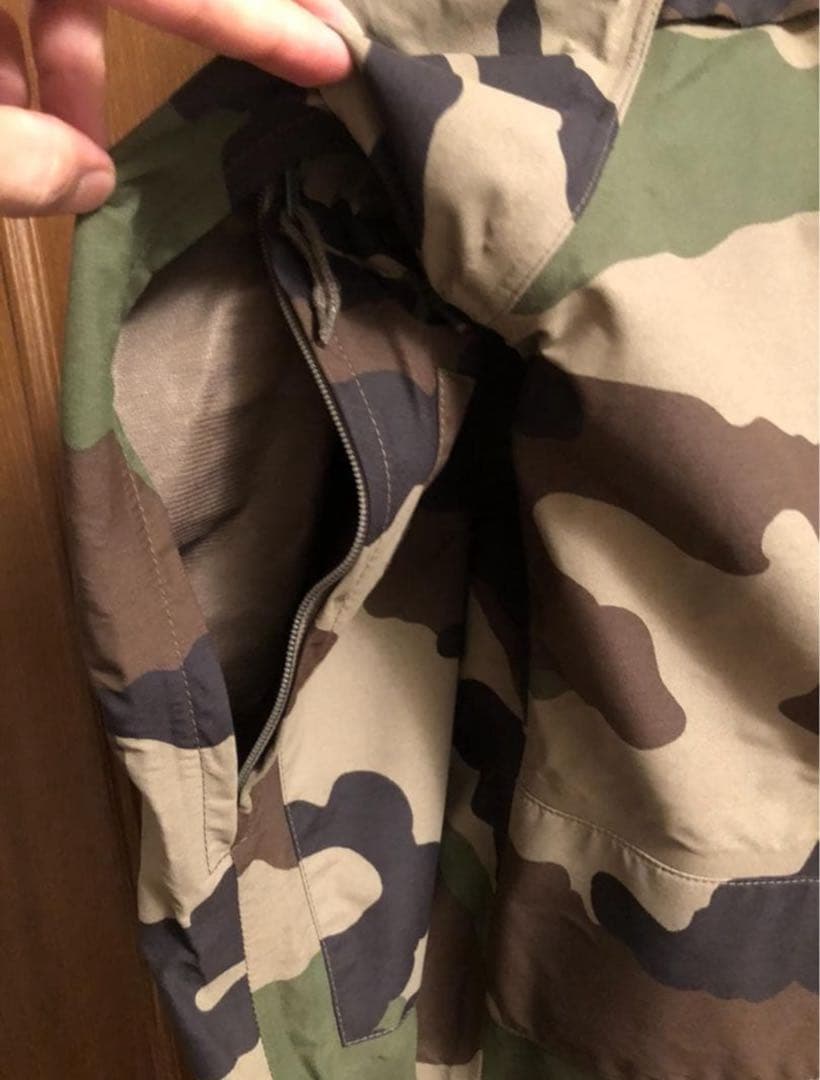 【未使用】フランス軍実物 ウッドランド カモ ゴアテックス パーカー