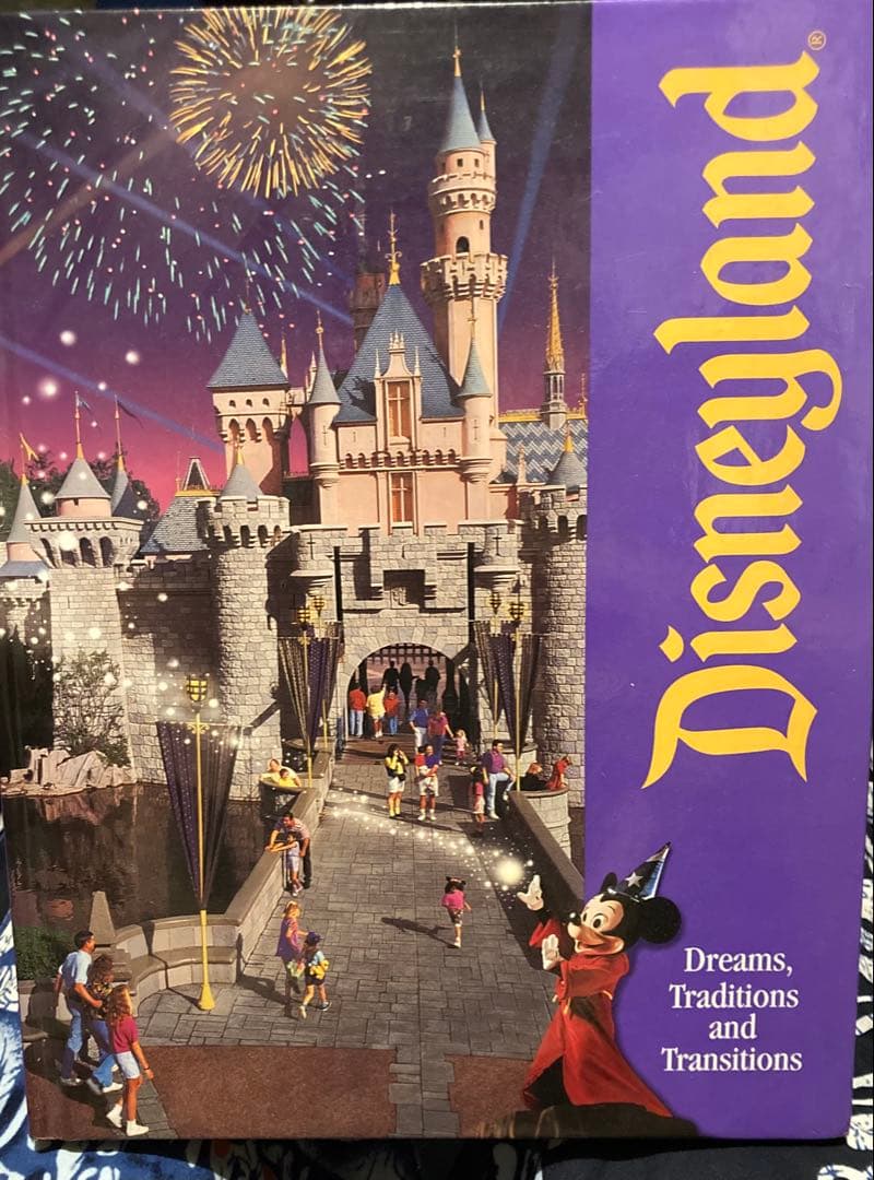 英国版ディズニーランド　ビジュアルブック